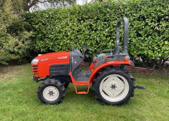 Kubota KB 18D 4WD