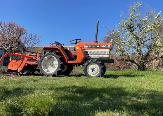 Kubota B1502DT met frees