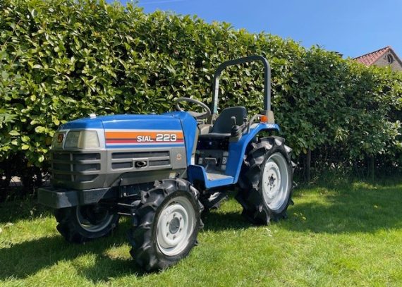 Iseki TF 223DT  4wd