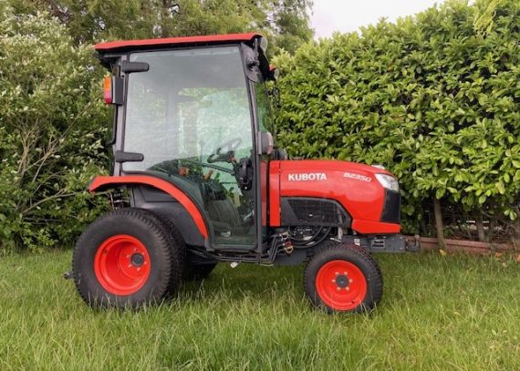Kubota B2350 4wd