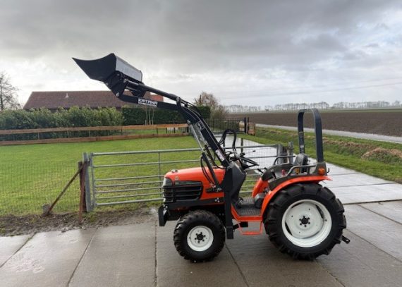 Kubota GB 180  4WD met voorlader