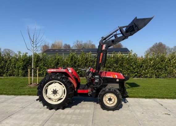 Mitsubishi MT30DT met afneembare voorlader